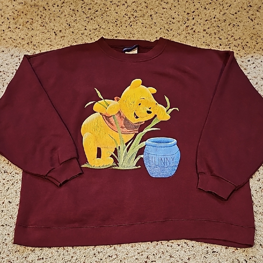 Vintage Women's Winnie the Pooh Sweatshirt